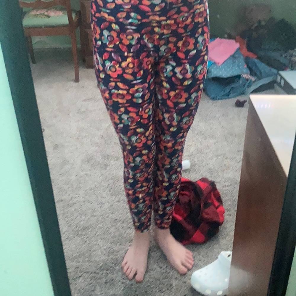 Lula roe flower 🌸 leggings - Picture 4 of 6